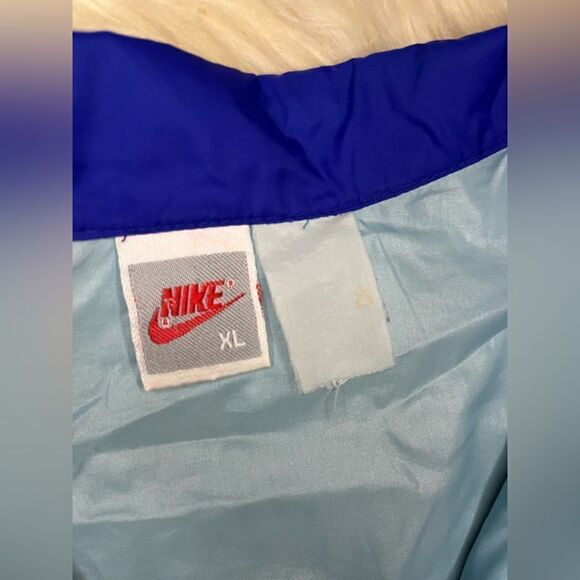 Nike Vintage blue windbreaker sz XL - Picture 2 of 6